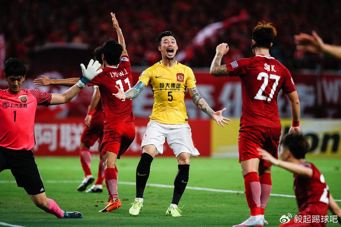 张琳芃退役转型教练 广州队退出引深思