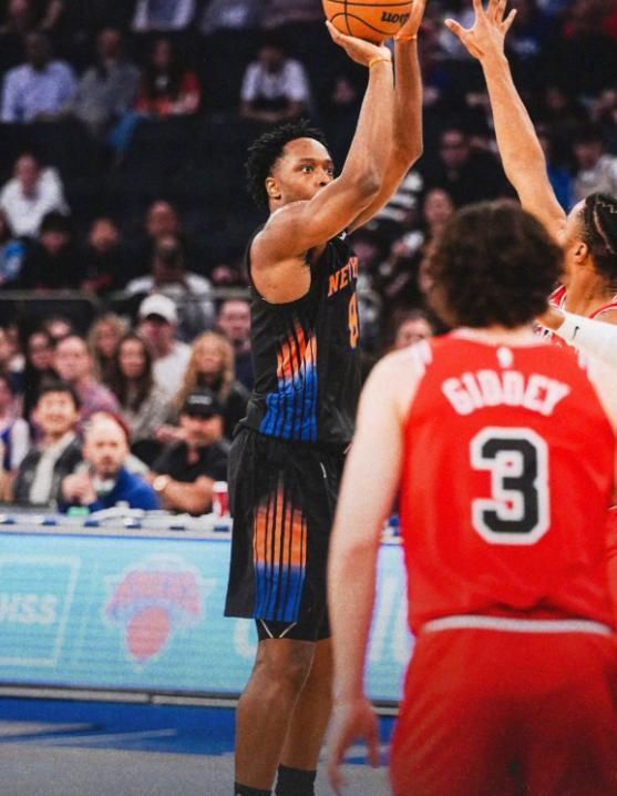 尼克斯借布伦森爆发力克公牛创队史半场分差纪