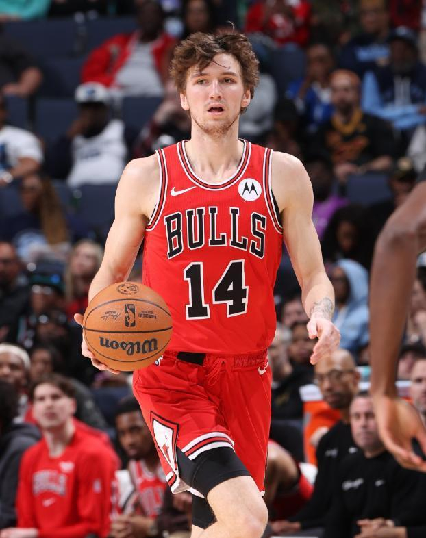 尼克斯借布伦森爆发力克公牛创队史半场分差纪