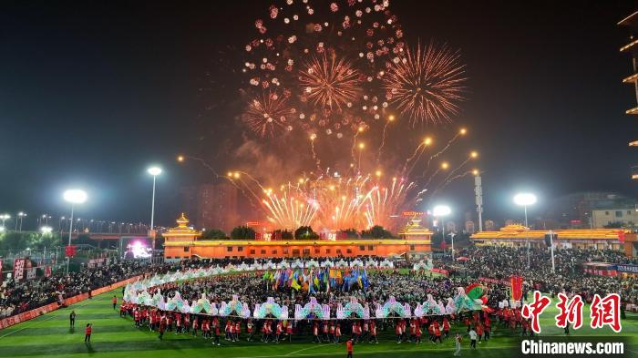 贵州村超与韩国仁川体育会签署国际合作框架 开