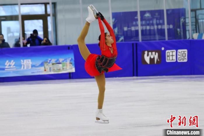 跟着赛事去旅行：旅游+体育让新疆阿勒泰成为雪